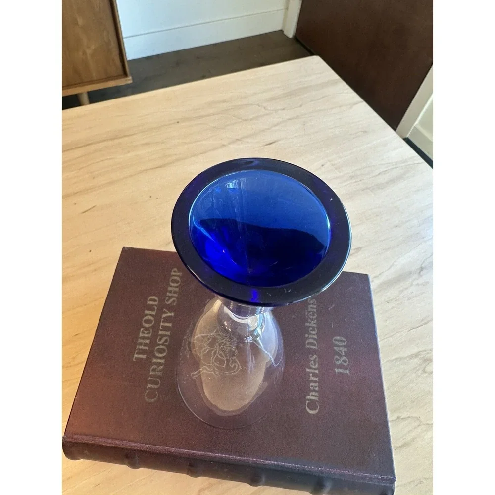 Vintage Sasaki Glass Eon Cobalt Blue Bottom Flute footed Goblets 7.5